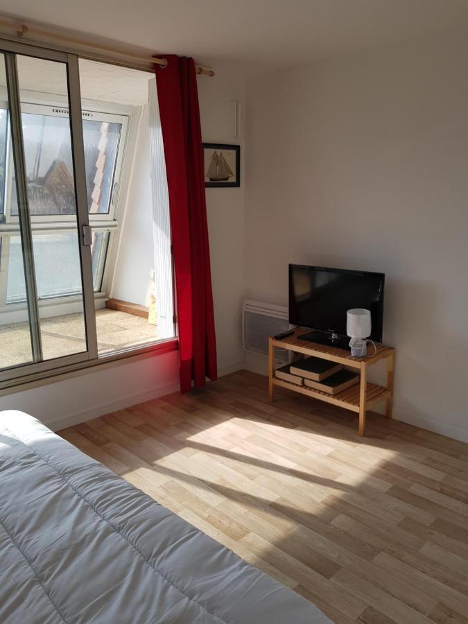 studio front de mer Appartement Ouistreham Buitenkant foto